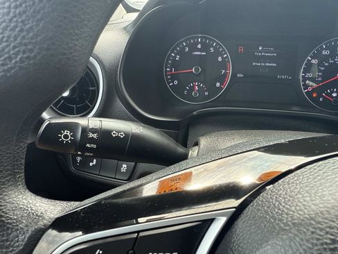 Used 2023 Kia Forte LXS w/ LXS Technology Package FWD image 30
