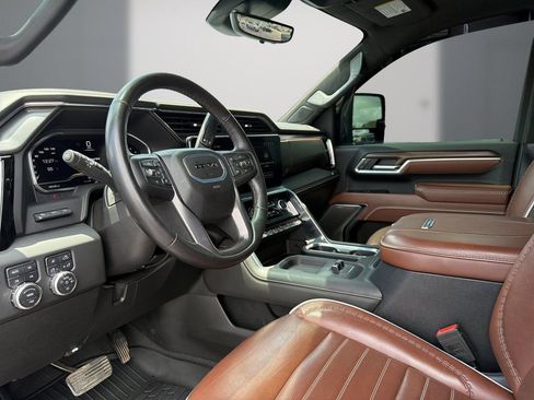 Used 2025 GMC Sierra 2500 Denali Ultimate AWD/4WD image 15