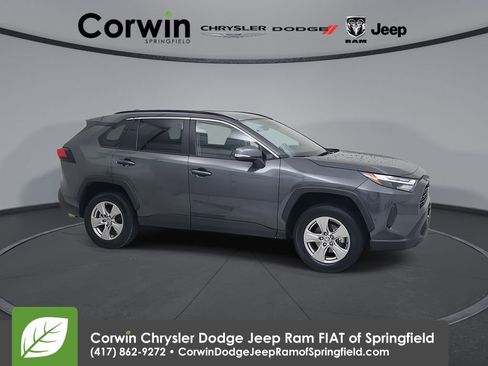 Used 2024 Toyota RAV4 XLE image 1