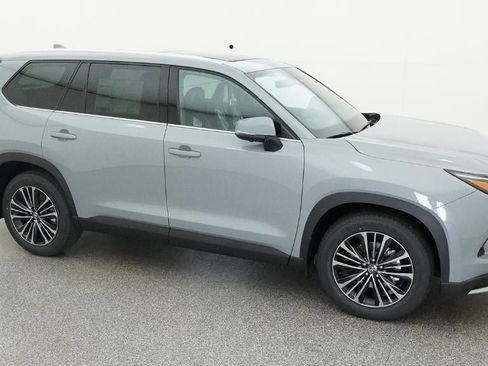 New 2026 Toyota Grand Highlander MAX Platinum image 12