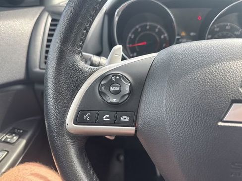 Used 2014 Mitsubishi Outlander Sport SE FWD image 23