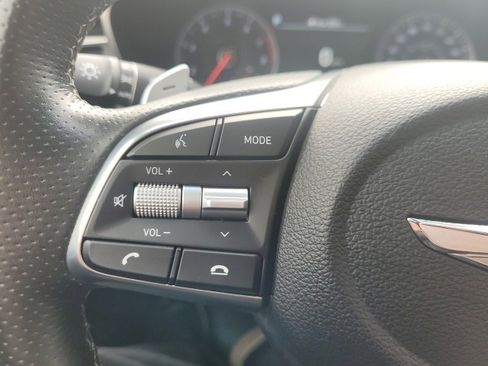 Used 2020 Genesis G70 2.0T w/ Prestige Package image 21