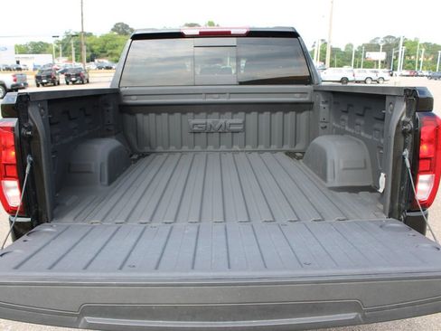 Used 2024 GMC Sierra 1500 SLE AWD/4WD image 17