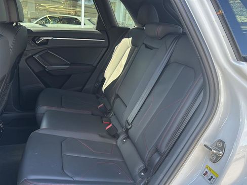Used 2025 Audi Q3 2.0T Premium Plus w/ Premium Plus Package image 14