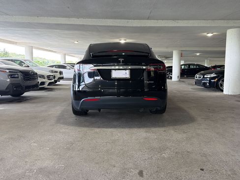 Used 2021 Tesla Model X Performance AWD/4WD image 8