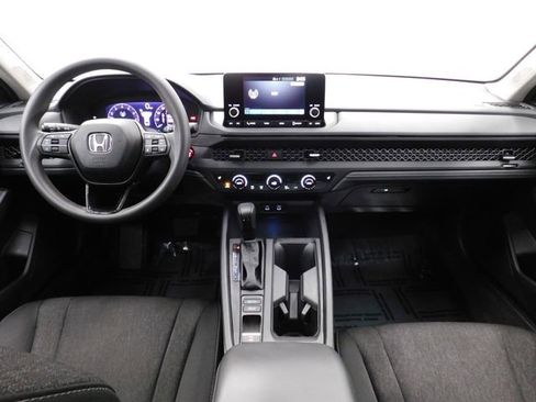 Used 2024 Honda Accord EX image 17