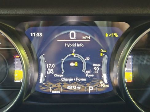 Used 2022 Jeep Wrangler Unlimited Sahara w/ Cold Weather Group image 13