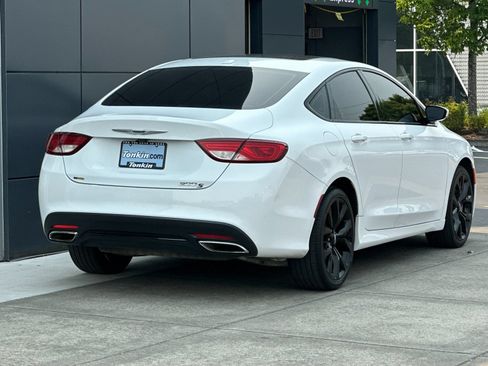 Used 2015 Chrysler 200 S w/ Sun/Sound Group FWD image 3