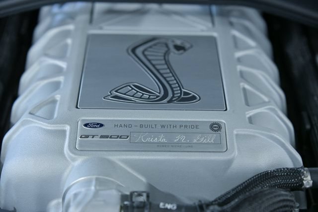 Used 2022 Ford Mustang Shelby GT500 w/ Carbon Fiber Track Pack RWD image 43