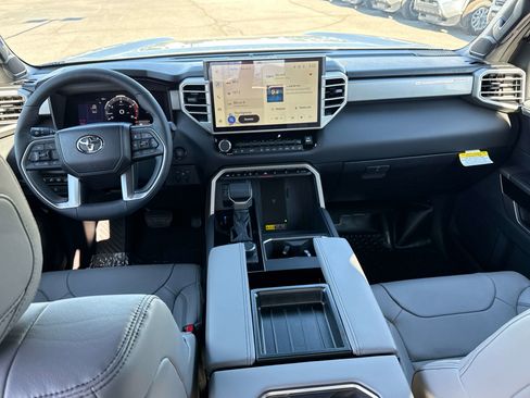 New 2026 Toyota Tundra Limited AWD/4WD image 11