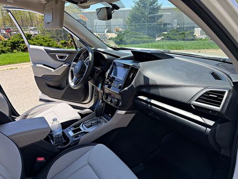 Used 2019 Subaru Forester w/ Popular Package #1 AWD/4WD image 22