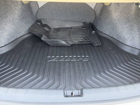Used 2014 Honda Accord EX-L image 12