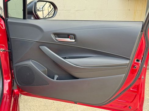 Used 2022 Toyota Corolla SE FWD image 39