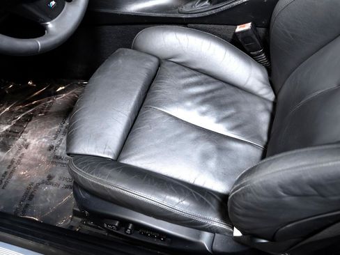 Used 2008 BMW M6 Convertible image 18