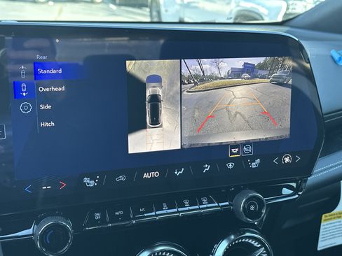 New 2026 Chevrolet Blazer EV LT image 29