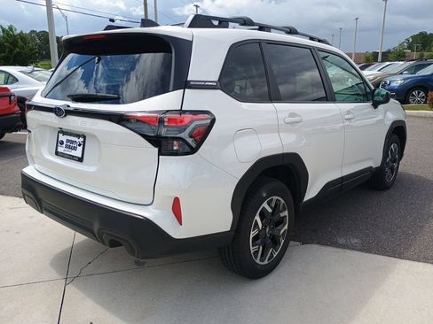 New 2026 Subaru Forester Premium AWD/4WD image 5