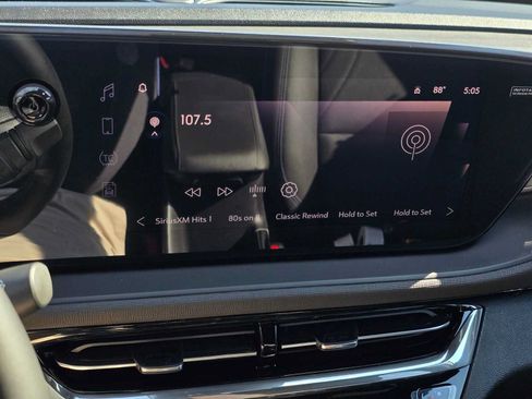 New 2026 Buick Envista Sport Touring w/ Convenience I Package FWD image 26