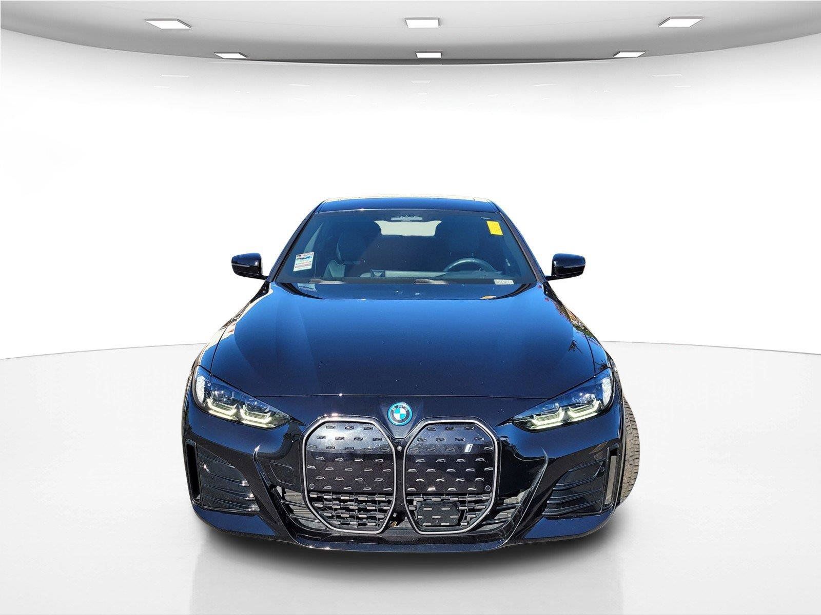 Used 2023 BMW i4 eDrive40 w/ M Sport Package RWD image 4
