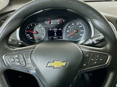 Used 2023 Chevrolet Malibu LT image 12