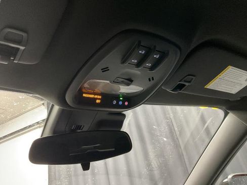 New 2026 Chevrolet Trax RS w/ Sunroof Package image 23