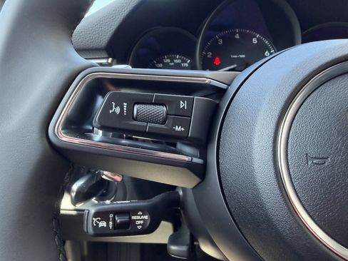 New 2026 Porsche Macan AWD/4WD image 34