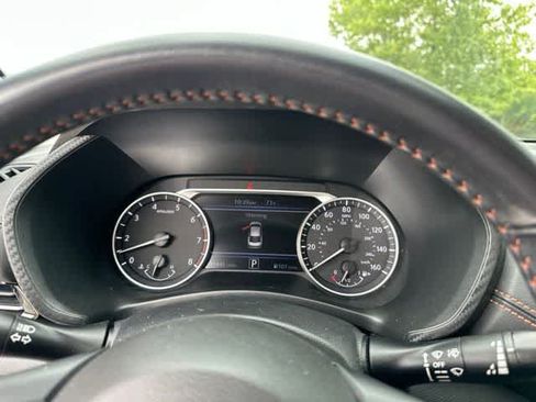 Used 2021 Nissan Sentra SR FWD image 13
