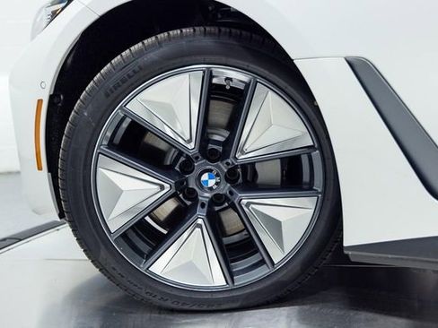 New 2026 BMW i4 xDrive40i w/ Premium Package image 26