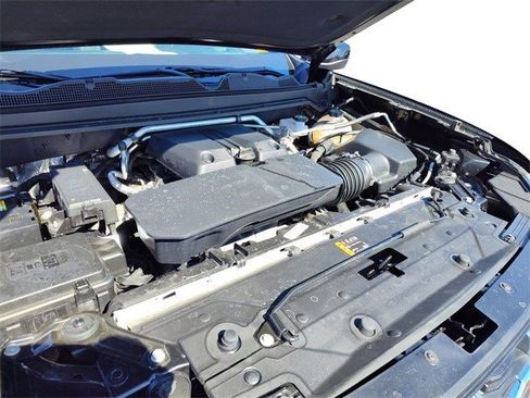 Used 2024 GMC Canyon AT4 image 14