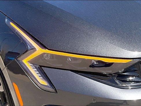 Used 2025 Kia K5 LXS FWD image 32