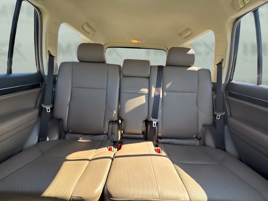 Used 2018 Lexus GX 460 w/ Navigation Package AWD/4WD image 12