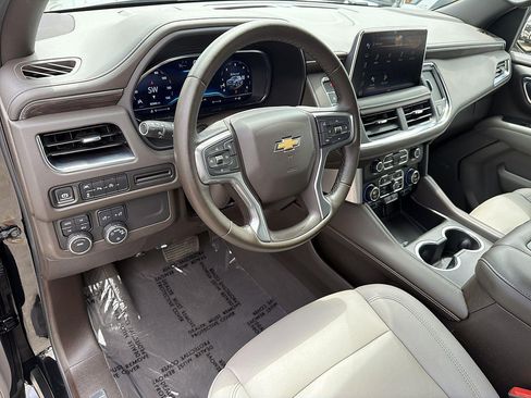 Used 2024 Chevrolet Tahoe LT AWD/4WD image 9