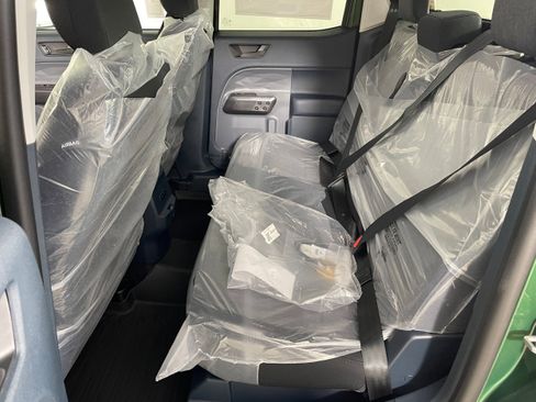 New 2025 Ford Maverick XLT w/ Black Appearance Package image 4