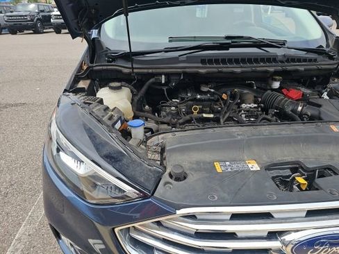 Used 2019 Ford Edge SEL w/ Equipment Group 201A FWD image 6