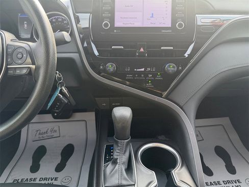 Used 2023 Toyota Camry LE image 11