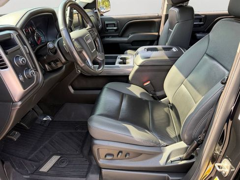 Used 2018 GMC Sierra 1500 SLT w/ All Terrain Package AWD/4WD image 23