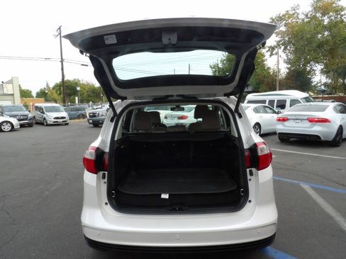 Used 2014 Ford C-MAX SEL w/ Equipment Group 302A FWD image 12