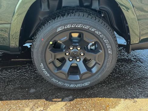 New 2026 RAM 1500 Big Horn AWD/4WD image 11
