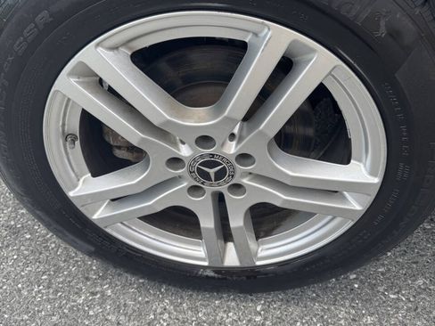 Used 2021 Mercedes-Benz GLA 250 4MATIC image 28