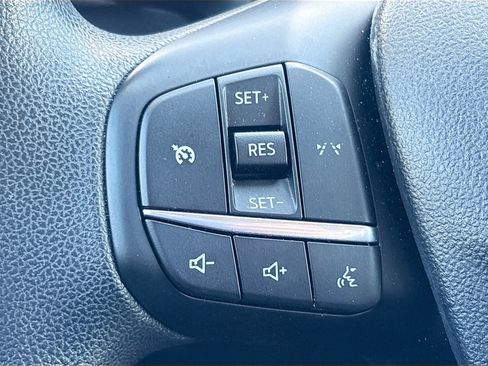 Used 2025 Ford Escape Active image 34