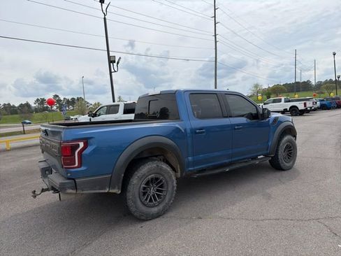 Used 2019 Ford F150 Raptor w/ Equipment Group 802A Luxury image 10