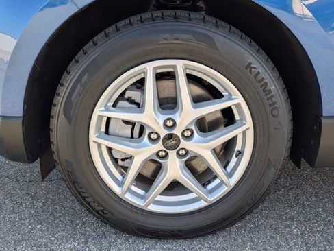 Used 2024 Ford Edge SEL image 13