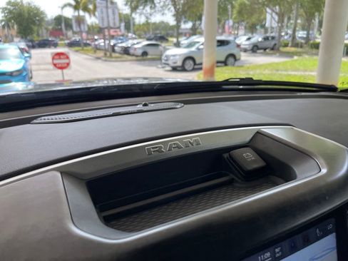 New 2022 RAM 1500 Big Horn image 44