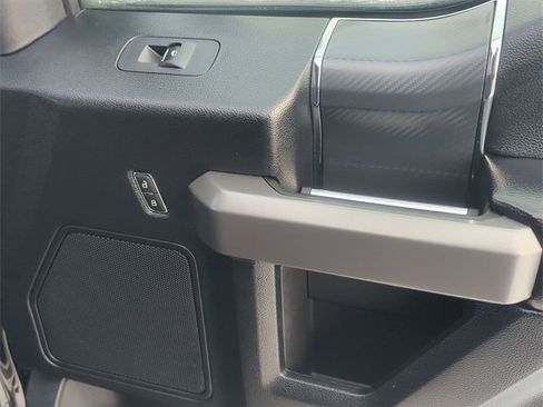 Used 2020 Ford F150 XLT w/ Equipment Group 302A Luxury image 28