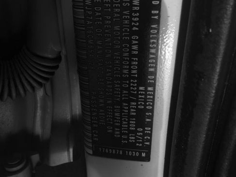 Used 2012 Volkswagen Beetle 2.5 image 19