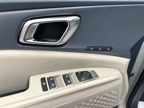New 2026 Kia Carnival EX FWD image 27