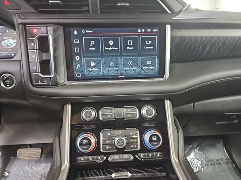 Used 2023 GMC Yukon XL Denali w/ LPO, Floor Liner Package AWD/4WD image 26