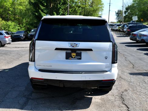 Used 2025 Cadillac Escalade Sport Platinum w/ LPO, Floor Liner Package image 6