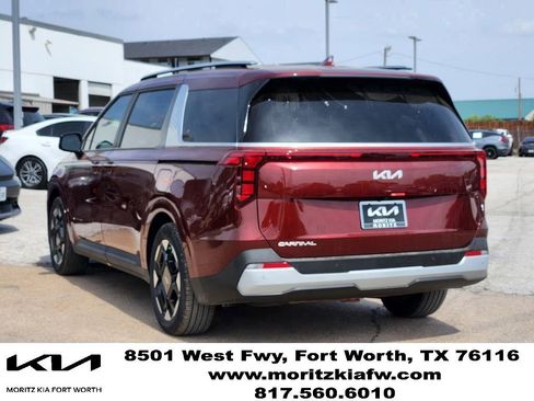 New 2026 Kia Carnival EX FWD image 3