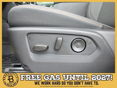 New 2026 GMC Sierra 1500 AT4 w/ AT4 Premium Package AWD/4WD image 18