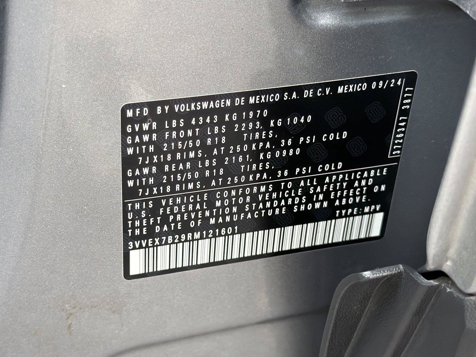 Used 2024 Volkswagen Taos SE FWD image 32